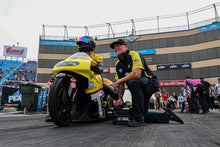Load image into Gallery viewer, Trick-Start 7hp Dragbike Starter w/ Charger